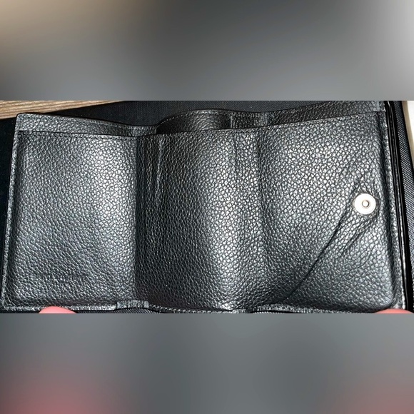 YSL Saint Laurent Authentic Trifold Leather Card Holder with Coin Compartment EC - Picture 6 of 8